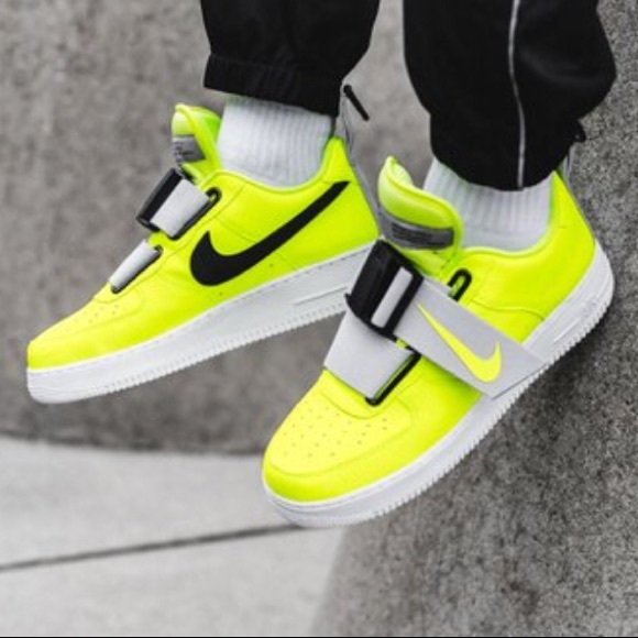 NIKE AIR FORCE 1 UTILITY “VOLT” - Picture 4 of 8
